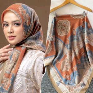 New Hijab Segiempat motif voal premium Kerudung wanita terbaru Hijab jorney terlaris/Segiempat motif branded terbaru terlaris
