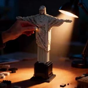 3D Christredeemer Model Micro Building Blocks Toy-Adult Puzzle PresentDIY Sacred Desk DecorReligious Gift for Faith Enthusiast