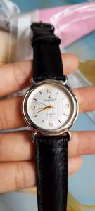 Đồng hồ nữ Vanguard II dây da second hand đã qua sử dụng