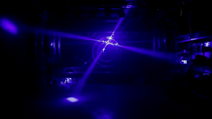 READY ALiEN Lampu Sorot Panggung Warna warni sesor suara disco LED Stage RGBW DMX512 120W - HY-A014