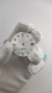 28.5mm Dial NH35 Dial 4R35 Dial Mother Of Pearl Dial Luminous Indexes Watch Accessories Customizable Wholesale Watch Dial