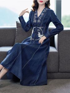 Retro Style Long Sleeve Qipao Dress with Single Row Button Design And Slimming Effect Improved Denim Dress High Waist A-Line Skirt