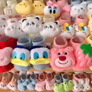 VỚ 3D TẤT HÌNH THÚ CỔ CAO CHỐNG TRƯỢT CHO BÉ TRAI BÉ GÁI BABY