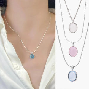 Hailanbao สร้อยคอหินแสงจันทร์ผู้หญิงระดับไฮเอนด์สร้อยห่วงโซ่ลายกระดกงูใหม่จี้สร้อยคอ