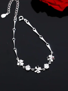 [100% Real Diamond]Womens 925 sterling silver bracelet Four-leaf clover bracelet D-color moissanite bracelet Elegant and luxurious bracelet Valentines Day gift for your girlfriend