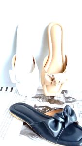 Sandal Selop Flat Teplek Wanita Terbaru