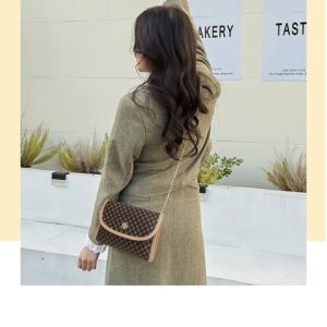 LHShoess ส่งไวจากไทย กระเป๋าสะพายข้าง พิมพ์ลาย ใส่โทรศัพท์มือถือ หรือของจุกจิกน่ารักๆ ให้ลุคคุณหนูคุณนายสุดๆ ชอบสีไหนจิ้มได้เลยน้าาา