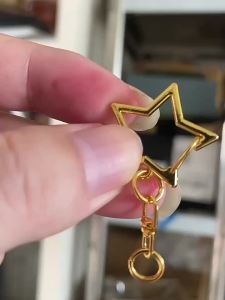 (New) 10pcs Metal Star Pentagram Hollow Key Chain Rings Keychain DIY Accessories Lobster Clasp Keyring Jewelry Making Findings
