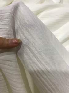 Vải Đũi cotton màu trắng kem co giãn không nhăn mềm mịn rũ đẹp (khổ 1m5)may đầm váyáo kiểu Quần suông