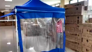 ผ้าพลาสติกใส ผ้าเฉพาะปิดข้าง(เฉพาะผ้าปิดข้างเฉพาะ 1 ด้านเท่านั้น)ใช้กับเต็นท์พับ ผ้าข้าง แบบใส กันน้ำกันฝุ่นขนาด 2/3เมตร ผ้าข้างเต๊นท์ กันฝน กันฝุ่น กันUV กันสาดเต้นท์ แบบใส ผ้ายางใส เต้นท์ขายของ พลาสติกกันฝน เต้นขายของ ผ้าเฉพาะปิดข้าง กันสาดเต้นท์