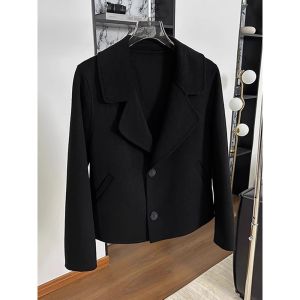 High-end Novelty Exclusive Style Notched Lapel Wool Coat
