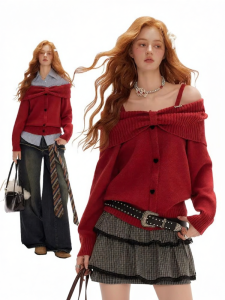 Unifree | Sweet and Skinny One-Shoulder Red Sweater
