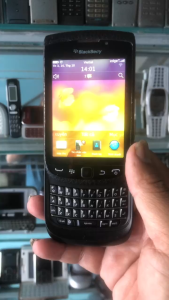 BlackBerry 9800