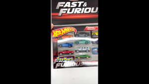 10-in-1 HW Alloy Car Series Model Cars Set Cool Look Metal Toy Vehicles for Boys & Girls Ages 3+
