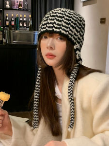 หมวกถักนิตติ้งหนาสำหรับผู้หญิงในฤดูใบไม้ร่วงและฤดูหนาว หมวกถักนิตติ้งแบบสวมหัว อบอุ่น ป้องกันหู แฟชั่นสำหรับผู้หญิง