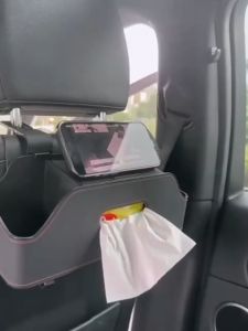 ถ้วยน้ำกล่องทิชชู่แบบใช้งานได้สารพัดเก้าอี้หลังรถกล่องเก็บของขวดเครื่องดื่มที่วางโทรศัพท์มีตะขอเกี่ยวสำหรับแขวนกระเป๋า