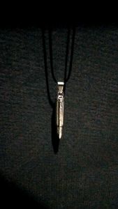 KALUNG TALI HITAM KOREA (WATERPROOF) BULLET SMILE CATE INC PENDANT AND NECKLACE-CJR TITANIUM