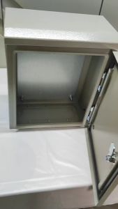 ตู้ไฟ สวิทช์บอร์ด CES ตู้กันน้ำกันฝุ่นมีหลังคา ประตูชั้นเดียว IP55