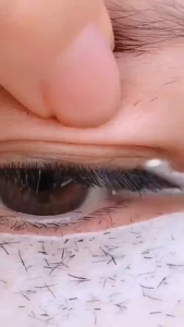 Dr. Jungle✨ น้ำยาบำรุงขนตา เซรั่มขนตา น้ำยาสำหรับบำรุงขนตา ช่วยกระตุ้นการเจริญเติบโตของขนตา บำรุงขนตา ขนตาแน่นหนา ยาวและโค้งงอน ป้องกันการหักร่วง เห็นผลชัดเจน น่าหลงใหล 20g