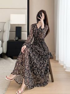 Spring 2026 Floral Print Chiffon Long Sleeve V-Neck Slimming A-Line Dress Mid-Length Commute Style Korean Fashion Womens Dress