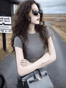 SHUQINGLAI | Áo Thun Tay Ngắn Thời Trang Elegance