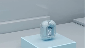 Earphone Headset Bluetooth Tahan Air Touch HiFi Stereo Wireless Bluetooth 5.3 Tahan Air Keringat Original Headset Android IOS\\n\\n Apa Itu UltraPods TWS Earbuds?\\nUltraPods TWS Earbuds adalah headset nirkabel yang kompatibel dengan perangkat Android dan iOS, dilengkapi dengan fitur tahan air dan keringat serta suara HiFi Stereo dan bass jernih. Dengan menggunakan teknologi Bluetooth 5.3, UltraPods TWS Earbuds menawarkan koneksi yang stabil dan responsif.\\n\\n Fitur Utama UltraPods TWS Earbuds\\n- Koneksi nirkabel Bluetooth 5.3\\n- Suara HiFi Stereo dan bass jernih\\n- Tahan air dan keringat\\n- Kompatibel dengan perangkat Android dan iOS\\n- LED display transparan\\n\\n Keunggulan UltraPods TWS Earbuds\\nUltraPods TWS Earbuds menawarkan kenyamanan dan keamanan saat olahraga, serta suara HiFi Stereo dan bass yang jernih. Selain itu, UltraPods TWS Earbuds juga dilengkapi dengan kemampuan tahan air dan keringat, yang membuatnya ideal untuk aktivitas olahraga.\\n\\n Bagaimana Cara Menggunakan Headset TWS Bluetooth 5.3?\\nBerikut adalah panduan singkat untuk menghubungkan dan mengatur headset TWS Bluetooth 5.3:\\n\\n Cara Pasang & Hubungkan Headset TWS Bluetooth 5.3\\n1. Buka case UltraPods TWS Earbuds.\\n2. Nyalakan perangkat Android atau iOS Anda.\\n3. Masuk ke pengaturan Bluetooth dan cari UltraPods TWS Earbuds.\\n4. Pilih UltraPods TWS Earbuds dari daftar perangkat yang tersedia.\\n5. Klik \"Hubungkan\" untuk menghubungkan headset ke perangkat Anda.\\n\\n Cara Mengatur Volume & Pengaturan Lainnya\\nSetelah UltraPods TWS Earbuds terhubung ke perangkat Anda, Anda dapat mengatur volume dan pengaturan lainnya melalui aplikasi musik atau media player yang Anda gunakan.\\n\\n Keuntungan Menggunakan Earphone HiFi Stereo Tahan Keringat\\nEarphone HiFi Stereo tahan keringat menawarkan beberapa keuntungan:\\n\\n Kenyamanan & Keamanan saat Olahraga\\nUltraPods TWS Earbuds dirancang untuk memberikan kenyamanan dan keamanan saat olahraga, dengan desain ergonomis yang pas di telinga Anda.\\n\\n Suara HiFi Stereo & Bass yang Jernih\\nUltraPods TWS Earbuds dilengkapi dengan suara HiFi Stereo dan bass yang jernih, memberikan pengalaman mendengarkan musik yang luar biasa.\\n\\n Headset Android IOS Tahan Air: Fitur & Keunggulan\\nHeadset Android IOS tahan air menawarkan beberapa fitur dan keunggulan:\\n\\n Kemampuan Tahan Air & Keringat\\nUltraPods TWS Earbuds dilengkapi dengan kemampuan tahan air dan keringat, yang membuatnya ideal untuk aktivitas olahraga.\\n\\n Kompatibilitas Dengan Android & IOS\\nUltraPods TWS Earbuds kompatibel dengan perangkat Android dan iOS, memberikan fleksibilitas dalam penggunaannya.\\n\\n Earphone Headset Bluetooth Tahan Air: Kelebihan & Kekurangan\\nEarphone headset Bluetooth tahan air memiliki beberapa kelebihan dan kekurangan:\\n\\n Kelebihan Earphone Headset Bluetooth Tahan Air\\n- Tahan air dan keringat\\n- Suara HiFi Stereo dan bass jernih\\n- Kompatibel dengan perangkat Android dan iOS\\n\\n Kekurangan Earphone Headset Bluetooth Tahan Air\\n- Harga lebih mahal dibandingkan earphone nirkabel biasa\\n- Mungkin tidak cocok untuk semua telinga\\n\"\n}