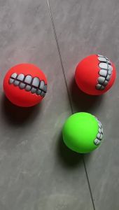 1pc Rubber Dog Toys Squeaky Cleaning Tooth Dog Chew Toy Small Puppy Toys Ball Bite Resistant Pet Supplies Petshop Diameter 7cm