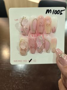 (FREE TOOLKIT) 10 PCS PRESS ON NAILS. HANDMADE NAILS SIZE M