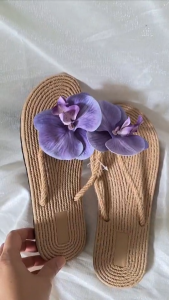 รองเท้าสานเชือกป่าน Lula แตะหูคีบดอกกล้วยไม้ พร้อมส่งค่ะ