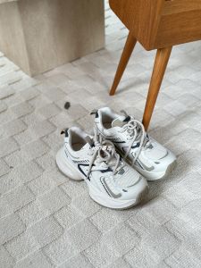 Mo Si 2025 Spring New Style Dad Shoes Silver Color Casual Running Shoes Thick Bottom round Head Retro Fashion Sports Sneakers