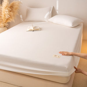 BEIPIN | Infant Friendly Pure Color Non-Slip Bedspread