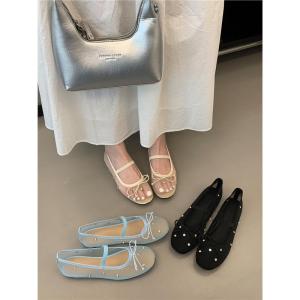 รองเท้าส้นแบนหัวมนตาข่ายประดับเพชรประดับโบว์ผีเสื้อแบบสวมหัวสำหรับผู้หญิงในฤดูร้อนปี 2024 รองเท้าส้นแบนพื้นนุ่มสไตล์เจ้าหญิง