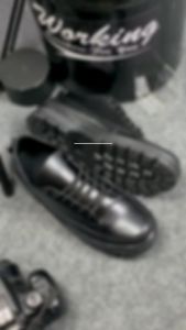 Sepatu Kerja Pria Wanita Casual Docmart - Sepatu Formal Sekolah Import Keren Trendy