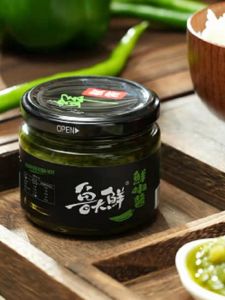 Luda Fresh Chili Sauce Green Pepper Mashed Garlic Sauce Mixed Noodles and Rice Sauce Dumplings Hot Pot Condiment Sauce Slightly Spicy Handmade Pepper Sauce Chili Sauce