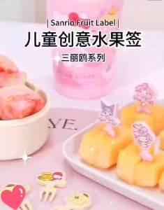 Sanrio Japan Bento Fruit Picks Kids Food Picks Original Japan Fruit Picks装饰便当叉可爱水果叉