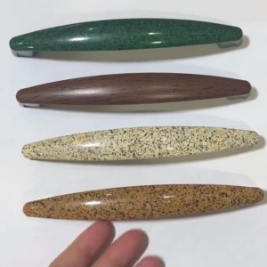 950 Cabinet Handle in Dynasty Color