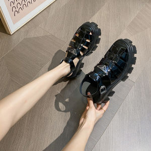 Large and Small Size 3233 New Arrival Bright Leather Thick Sole Sandals Womens Summer Outwear Ins Platform Shoes Closed Toe Casual Easiest for Match 41-43