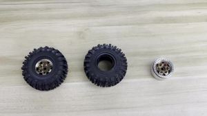 4PCS 1/24 1/18 RC Crawler Tires and Beadlock Wheels Rims Offset -2.5mm for 1:24 1:18 Car Axial SCX24 FMS AX24 FCX18 FCX24 TRX4M
