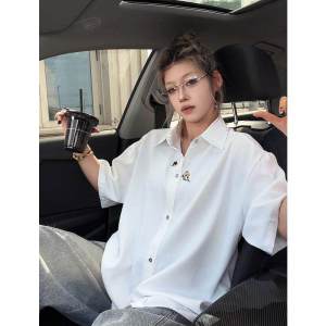 Lightweight Seven-Sleeve Embroidered Shirt Short