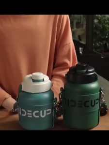 กระติกเก็บเย็น แก้วเก็บเย็น1100ML316สแตนเลส แก้วเก็บเย็น24ชม กระบอกเก็บเย็น(มีฟาง+มีหูหิ้ว+มีสายรัด)