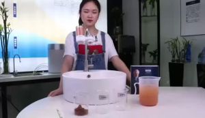 Panasonic เครื่องกรองต่อปลายก๊อกน้ำ ไส้กรองเซรามิก 7 ชั้น ติดตั้งง่าย ล้างทำความสะอาดได้ สำหรับใช้ในห้องครัวและห้องน้ำ เครื่องกรองน้ำ เครื่องกรองน้ำดื่ม Water Purifier