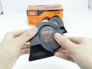 Funtimes Electronic motorcycle horn kit with relay - waterproof design