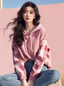 Dopamine Pink ลายสก็อต มีฮู้ด แขนยาว เสื้อสเว็ตเชิ้ต เสื้อแจ็คเก็ต ผู้หญิง ฤดูใบไม้ร่วง ฤดูหนาว Outlet Store แบรนด์เสื้อผ้า สไตล์เกาหลี เดินทาง