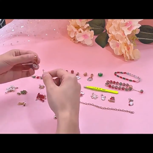 COD New Christmas Creative Blind Bracelet Handmade DIY24 Gormeter Puzzle toys Exquisite Gift box set