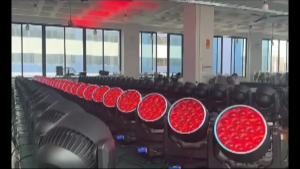240V 360W penuh warna RGB empat dalam satu lebah mata fokus LED pewarnaan goyang lampu bar acara pernikahan peralatan lampu panggung / lampu panggung jarak jauh kontrol suara dinamis warna mini konser berputar bergerak cahaya efek lampu disco)