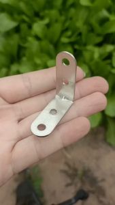 Ke góc vuông INOX chữ L bản rộng 1.5 cm ( 4x4x1.5 cm )