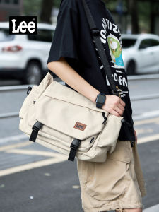 Lee | Versatile Crossbody Bag Large Capacity Retro Commuter 2026