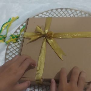 Alquran A5 Paket Hampers Idul Fitri Gratis Tambah Nama Quran Terjemahan dan Full Arab Quran A5