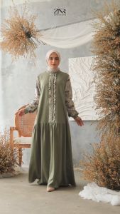 Gamis Wanita Terbaru Lebaran Simpel Mewah Mix Motif Silk Dress Muslim Zeyaa by ZNR Muslimah