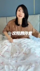 🔥Ready Stock🔥一次性旅行床单被套 /Hotel Bedsheets/Disposable Bed Sheets Set / Disposable Travel Bed Sheet Set